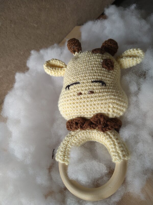 anneau dentition girafe mylene micoton haute savoie fait main crochet cordon