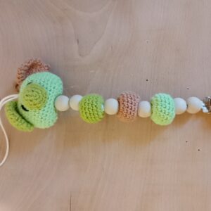 Attache Tétine Cochon au Crochet – Pratique et Adorable